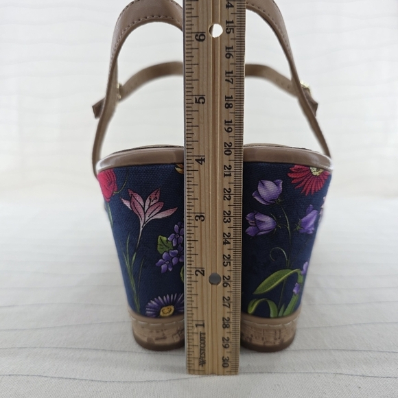 Clarks Womens Artisans Amelia Joyce Navy Floral Platform Wedge Heels Sz 11 NEW - Picture 6 of 12